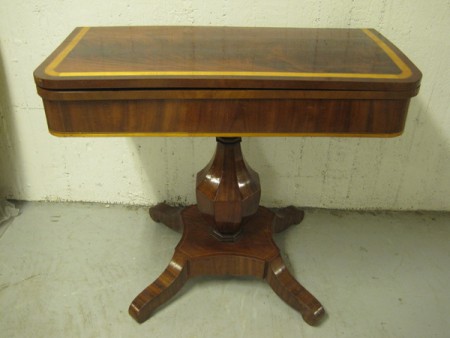 3674 - Hracsky stolek biedermeier styl 1880  vykladany 89 x 43  cm  V - 76 cm  5 900 kc